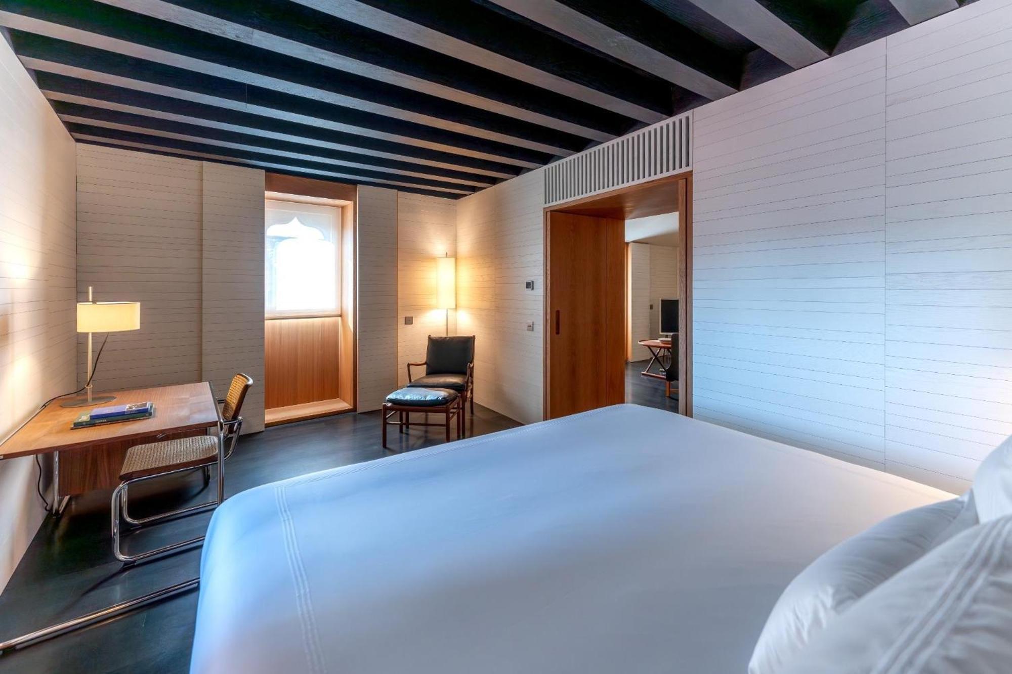 Atrio Hotel Caces Екстериор снимка