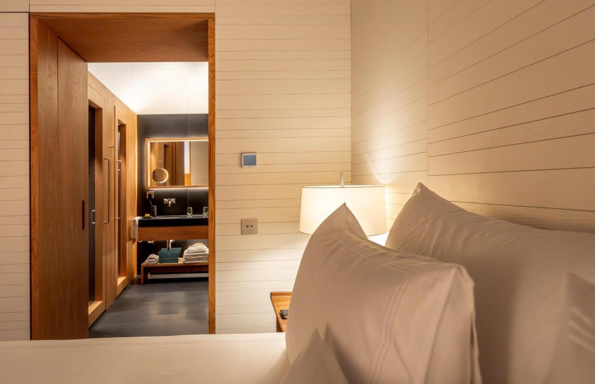 Atrio Hotel Caces Екстериор снимка
