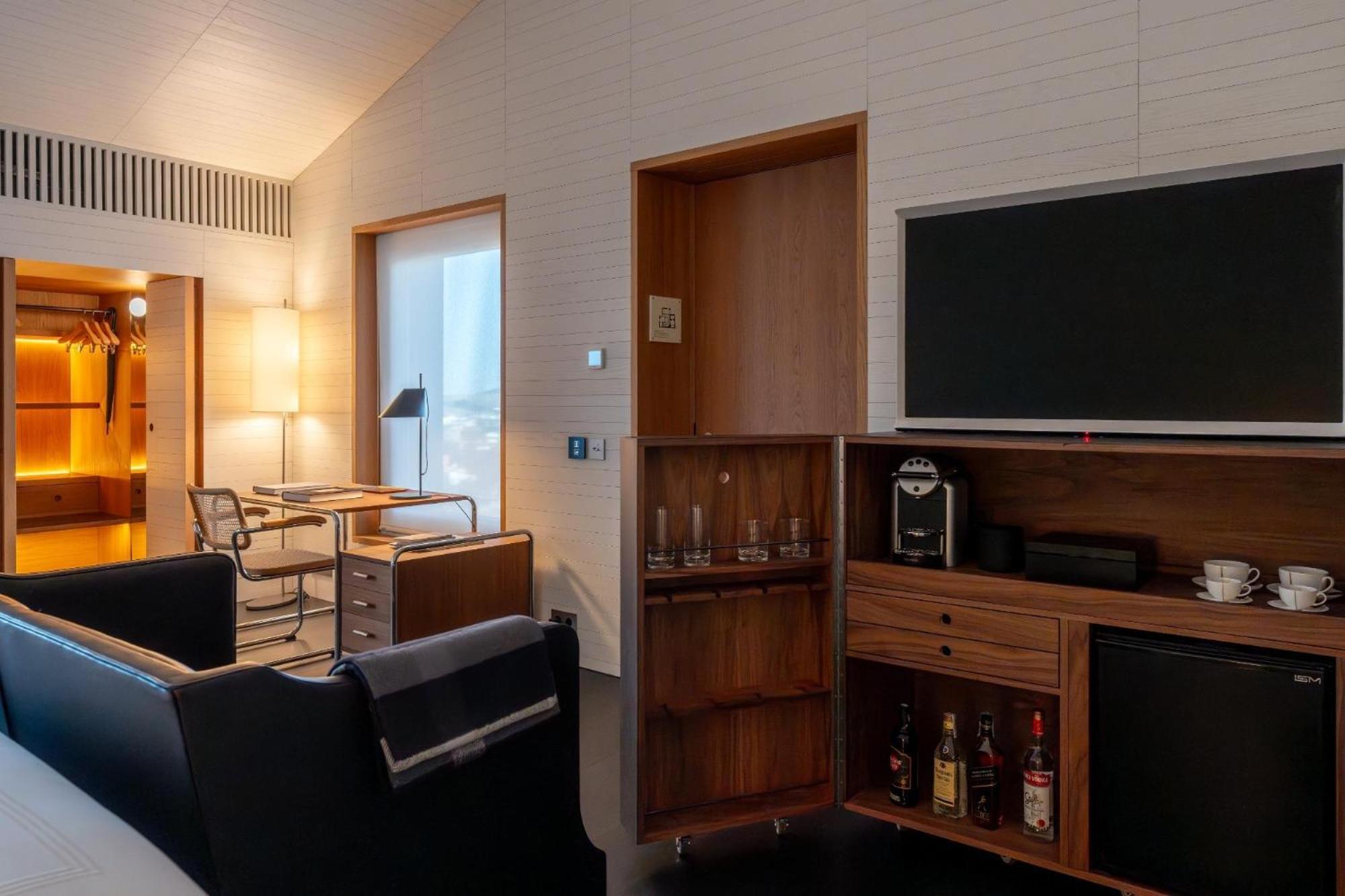 Atrio Hotel Caces Екстериор снимка