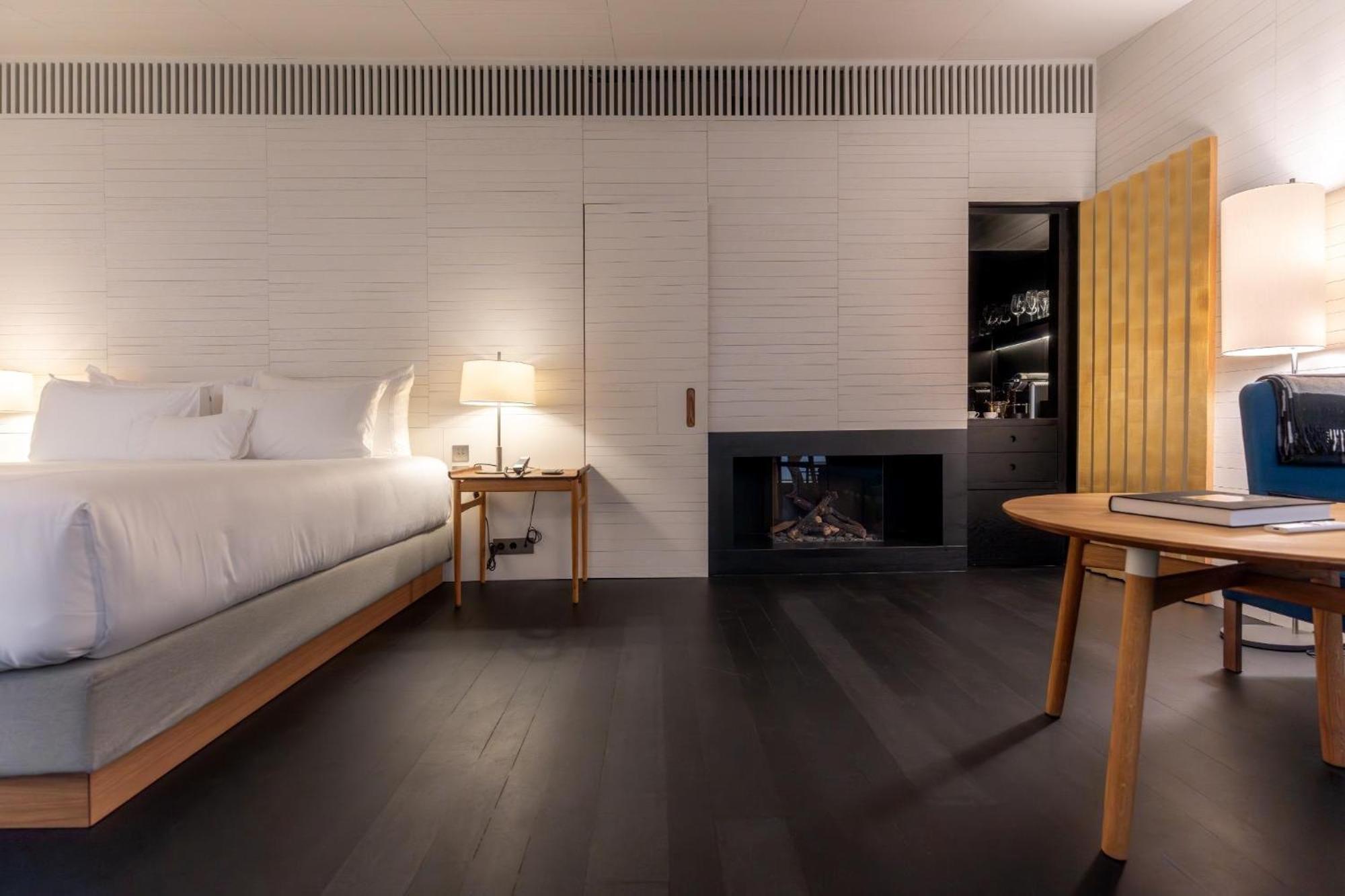 Atrio Hotel Caces Екстериор снимка
